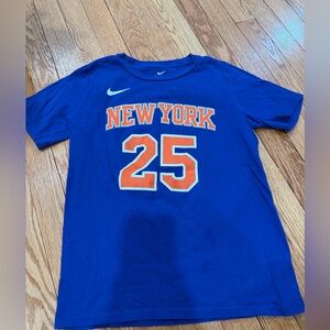 Nike Boys New York Knicks Mikal Bridges Jersey T Shirt Size Medium (10/12)